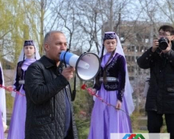 Krımdakı Azərbaycanlı diasporundan deputatlığa namizəd Möhsüm Aslanova dəstək.